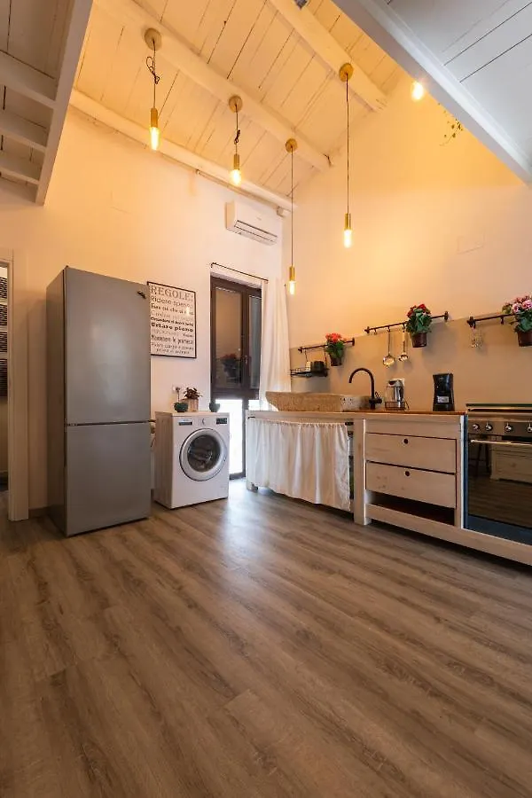 Elly Holiday House Palermo Holiday home