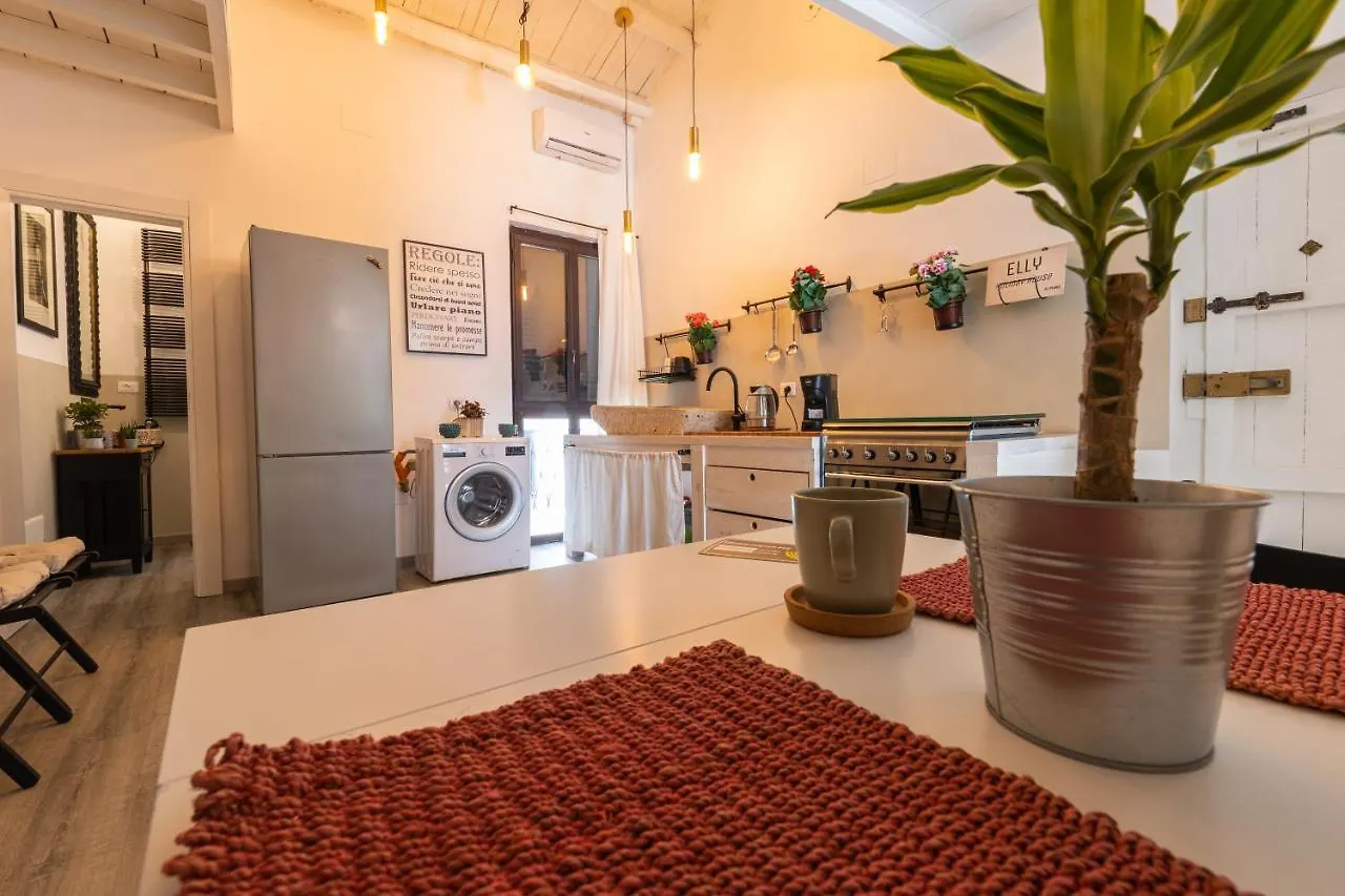 Holiday home Elly Holiday House Palermo