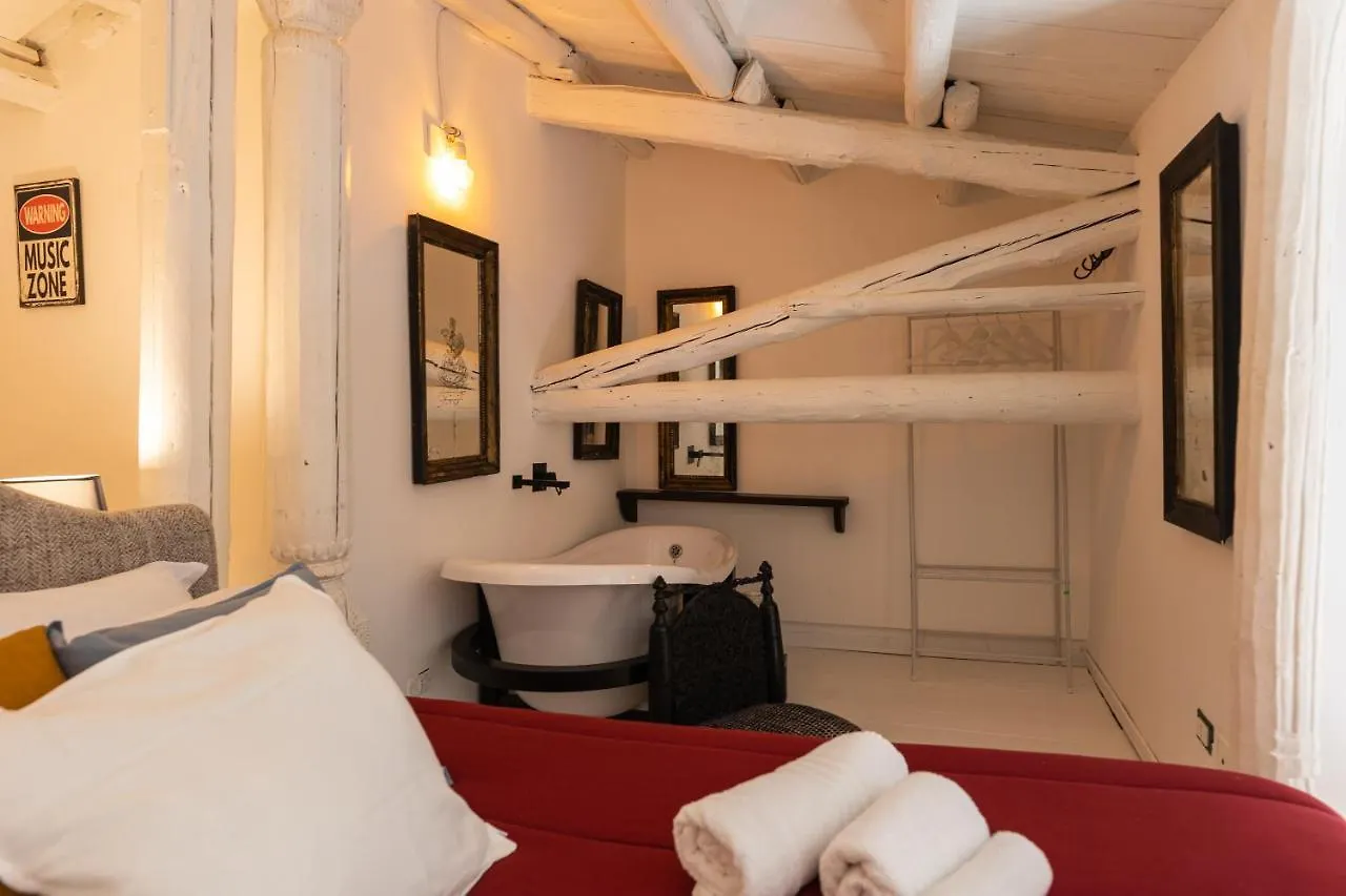 Elly Holiday House Palermo 0*,  Italy