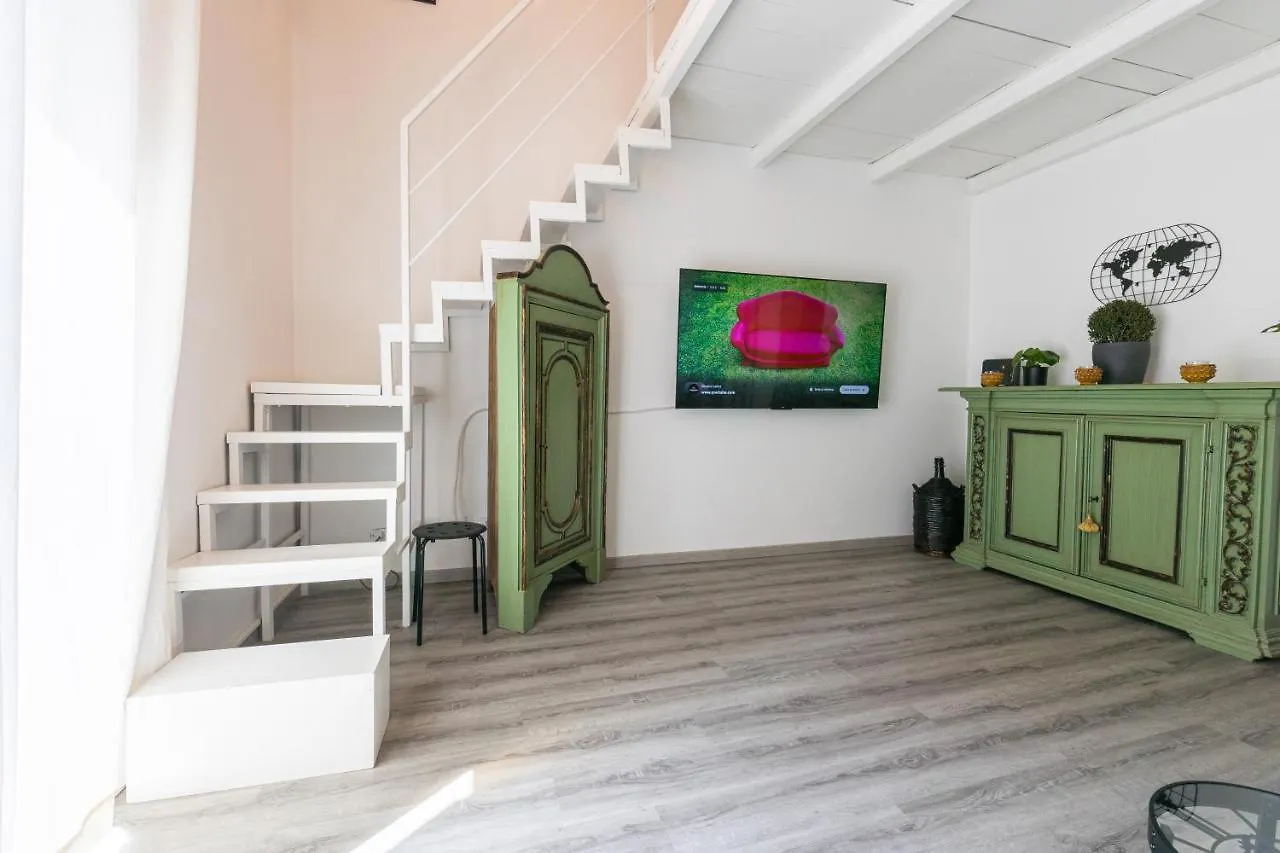 Holiday home Elly Holiday House Palermo