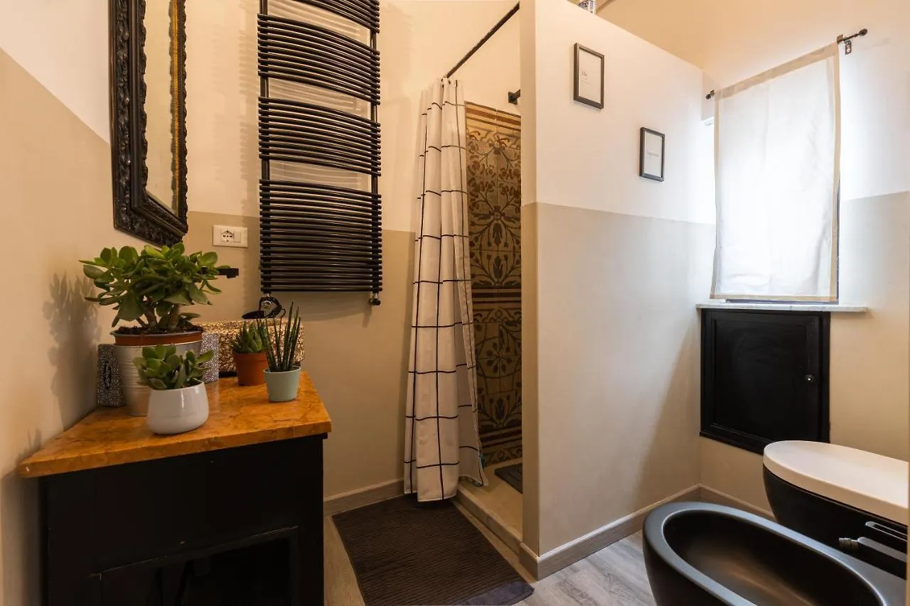 Elly Holiday House Palermo 0*,